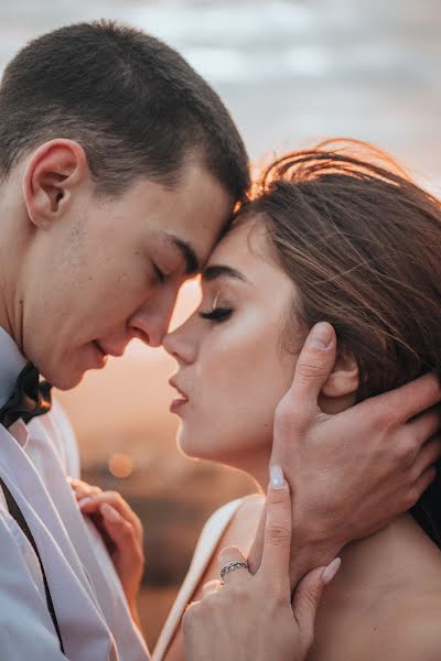 婚礼摄影师Elena Kirichenko（kirelena）。2020 6月17日的照片