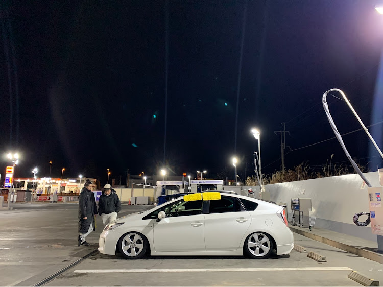 プリウスの車高調整・DIY・納車記念・30プリウスに関するカスタム事例の投稿画像2枚目