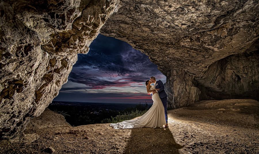 Fotógrafo de casamento Ákos Erdélyi (erdelyi). Foto de 19 de junho 2019