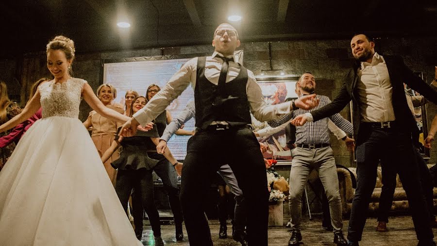 Wedding photographer Aleksey Galushkin (photoucher). Photo of 4 April 2018