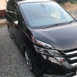 セレナ C27型