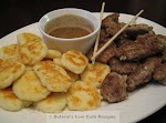 Pork Patties with Dipping Sauce was pinched from <a href="http://buttoni.wordpress.com/2013/11/13/pork-patties-with-dipping-sauce/" target="_blank">buttoni.wordpress.com.</a>