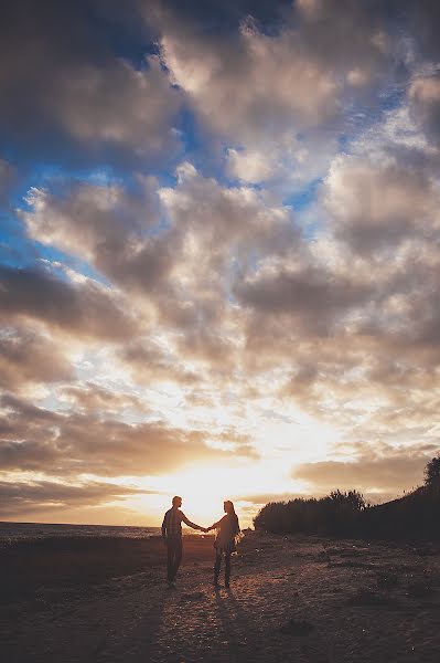 Wedding photographer Vladimir Ryabkov (stayer). Photo of 1 April 2014