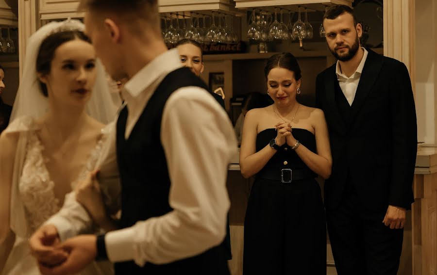 Fotógrafo de casamento Viktoriya Rasskazova (vikarasskazova). Foto de 9 de abril