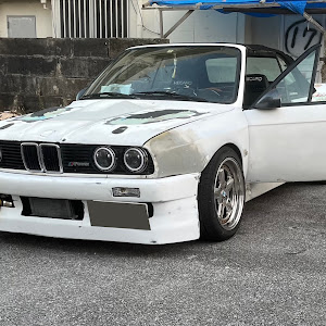 3シリーズ カブリオレ E30