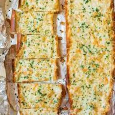 Cheese Pull-Apart Garlic Bread
