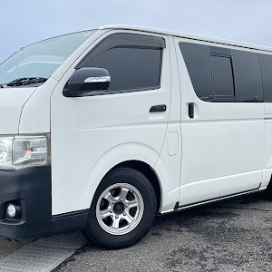 ハイエースバン KDH206V