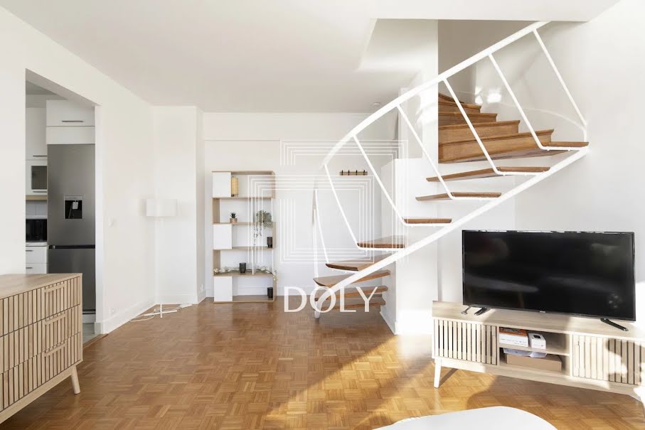 Location meublée appartement 3 pièces 66 m² à Paris 16ème (75016), 3 700 €