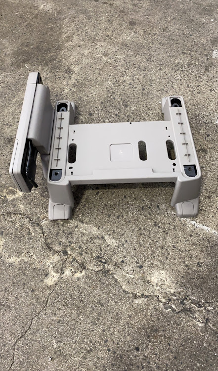 MPVの北米仕様・USDM・レアパーツ・テンション上がる⤴️・MPVに関するカスタム事例の投稿画像3枚目