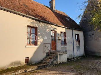 maison à Varzy (58)