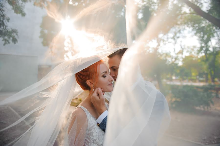 Svadobný fotograf Aleksey Lobach (alexeylobach). Fotografia publikovaná 7. apríla 2020