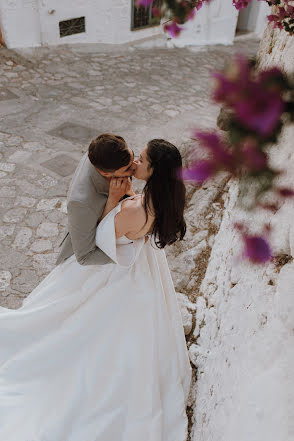 Fotografo di matrimoni Sorin And Patricia (sirbusorin). Foto del 2 aprile 2022