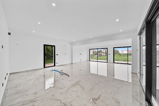 House with terrace 5