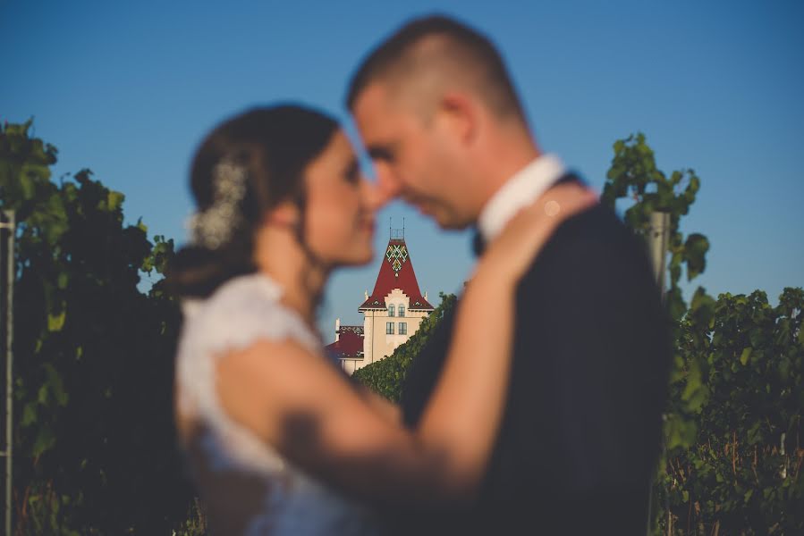 Fotógrafo de bodas Nikola Klickovic (klicakn). Foto del 8 de febrero 2018