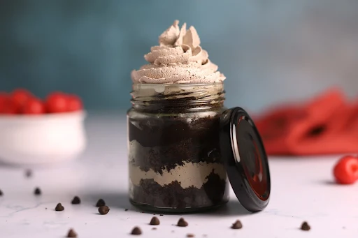 Creamy Chocolate Jar Cake Medium