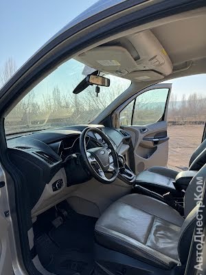 продам авто Ford Tourneo Connect Tourneo Connect фото 4