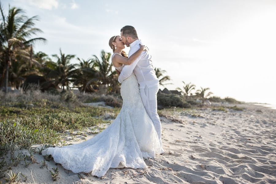 Wedding photographer Saulo Novelo (saulonovelo). Photo of 4 May 2016