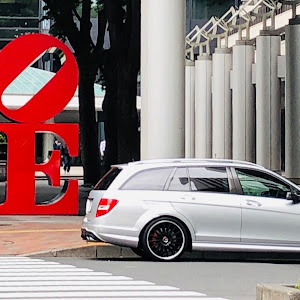 Cクラスステーションワゴン C63