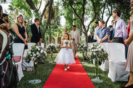 Wedding photographer Pablo Xávega (creadorrecuerdos). Photo of 18 June 2019