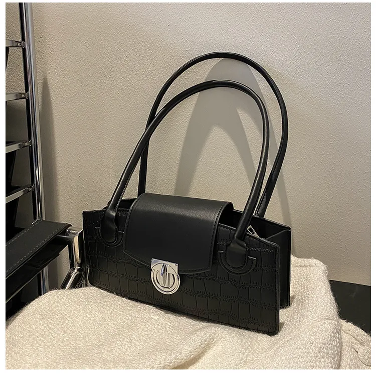 Solid Color Shoulder Bag with Contrast, Western Style Lock Small Square Bag. A stylish and secure accessory for everyday