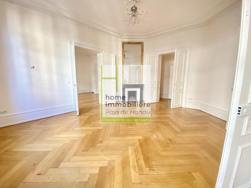 Location  appartement 7 pièces 274 m² à Strasbourg (67000), 2 980 €