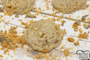 PEANUT BUTTER BUTTERFINGER COOKIES
