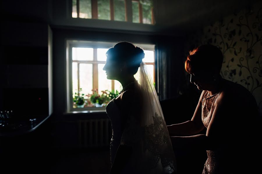 Fotógrafo de casamento Pavel Shadrin (fl0master). Foto de 21 de setembro 2014
