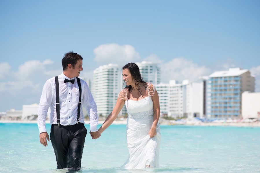 Fotógrafo de casamento Lucas Luciano (lukaslucianoph). Foto de 1 de maio 2018