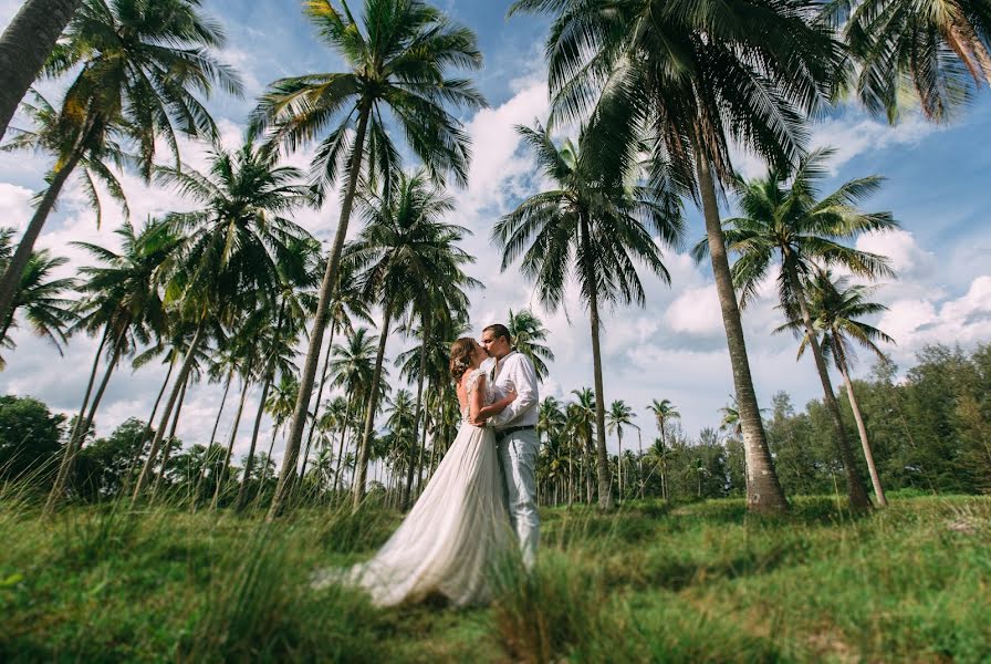 Fotógrafo de casamento Artur Davydov (archerdav). Foto de 8 de novembro 2019