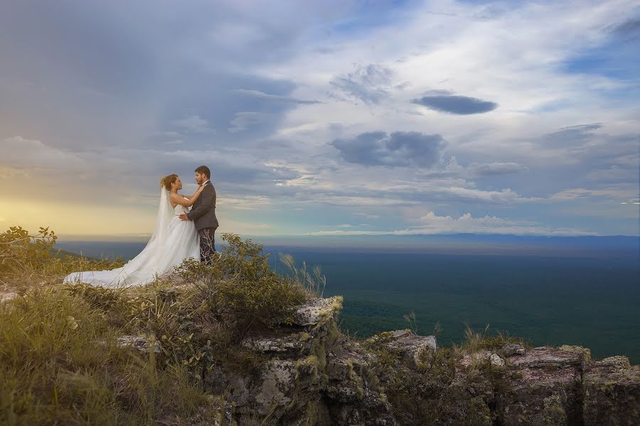 Fotógrafo de bodas Wilder Niethammer (wildern). Foto del 22 de marzo 2017