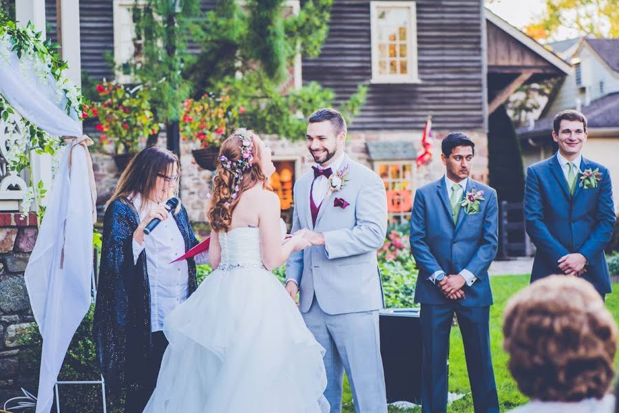 Fotografo di matrimoni Claudia Ruiz (claudiaruiz). Foto del 27 febbraio 2020