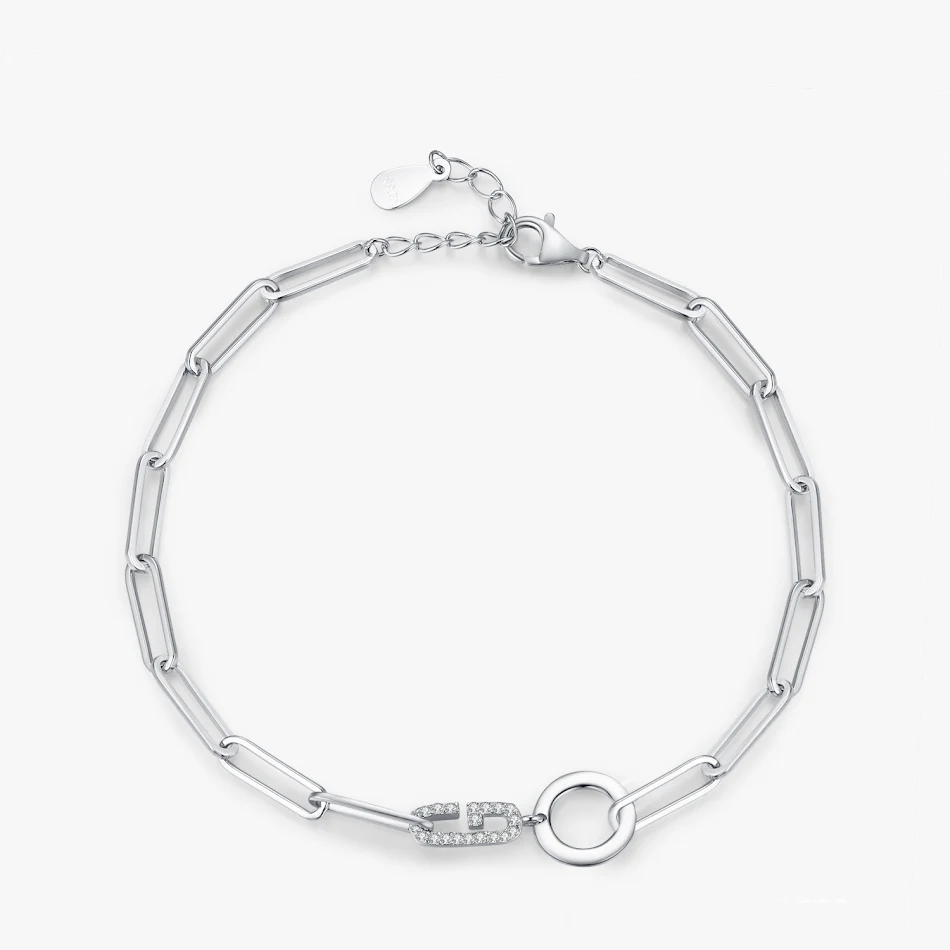 Fashion damesarmband met kettingvormige letters, een stijlvol accessoire om je persoonlijke stijl te accentueren en te verfraaien.