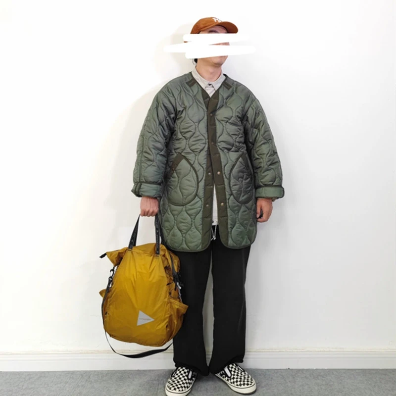 Vintage Outdoor Crossbody Torba Preko Ramena Izdržljiva i Moderna Idealna za Avanture i Putovanja Praktična i Udobna za Svakodnevnu Upotrebu