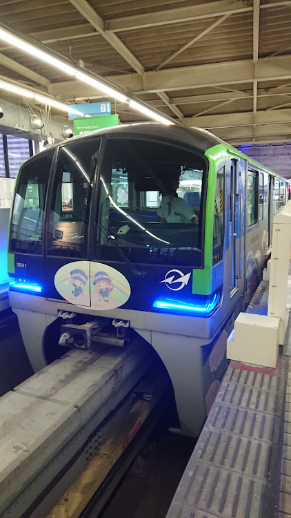 GS FのGS-F・休日の過ごし方・東京遊び・オフ会参加したいに関するカスタム事例の投稿画像5枚目