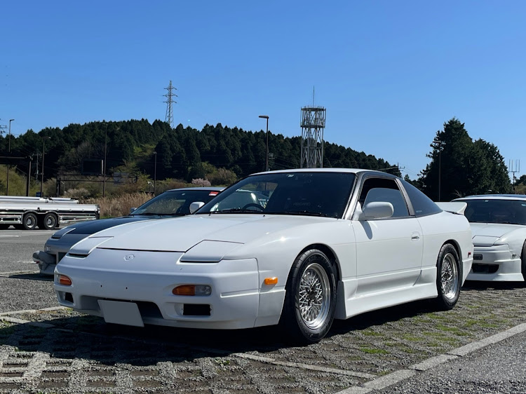 用品の種類バンパー180sx 後期純正バンパー