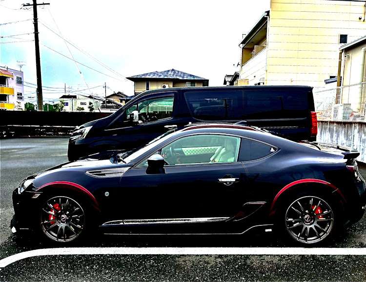 86のみんなでつくろうホイール図鑑・86/BRZ・昔から変わって無いなに関するカスタム事例の投稿画像1枚目