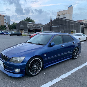 アルテッツァ SXE10