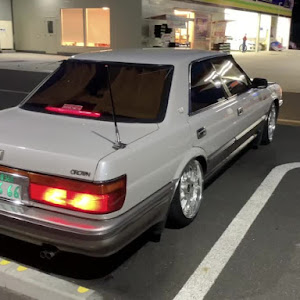 クラウンセダン JZS131