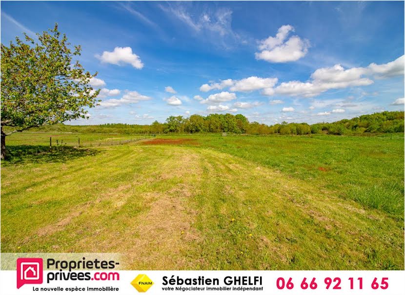 Vente terrain  1558 m² à Le Controis-en-Sologne (41700), 33 990 €