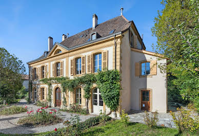 House with garden and terrace 7