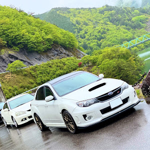 インプレッサ WRX STI