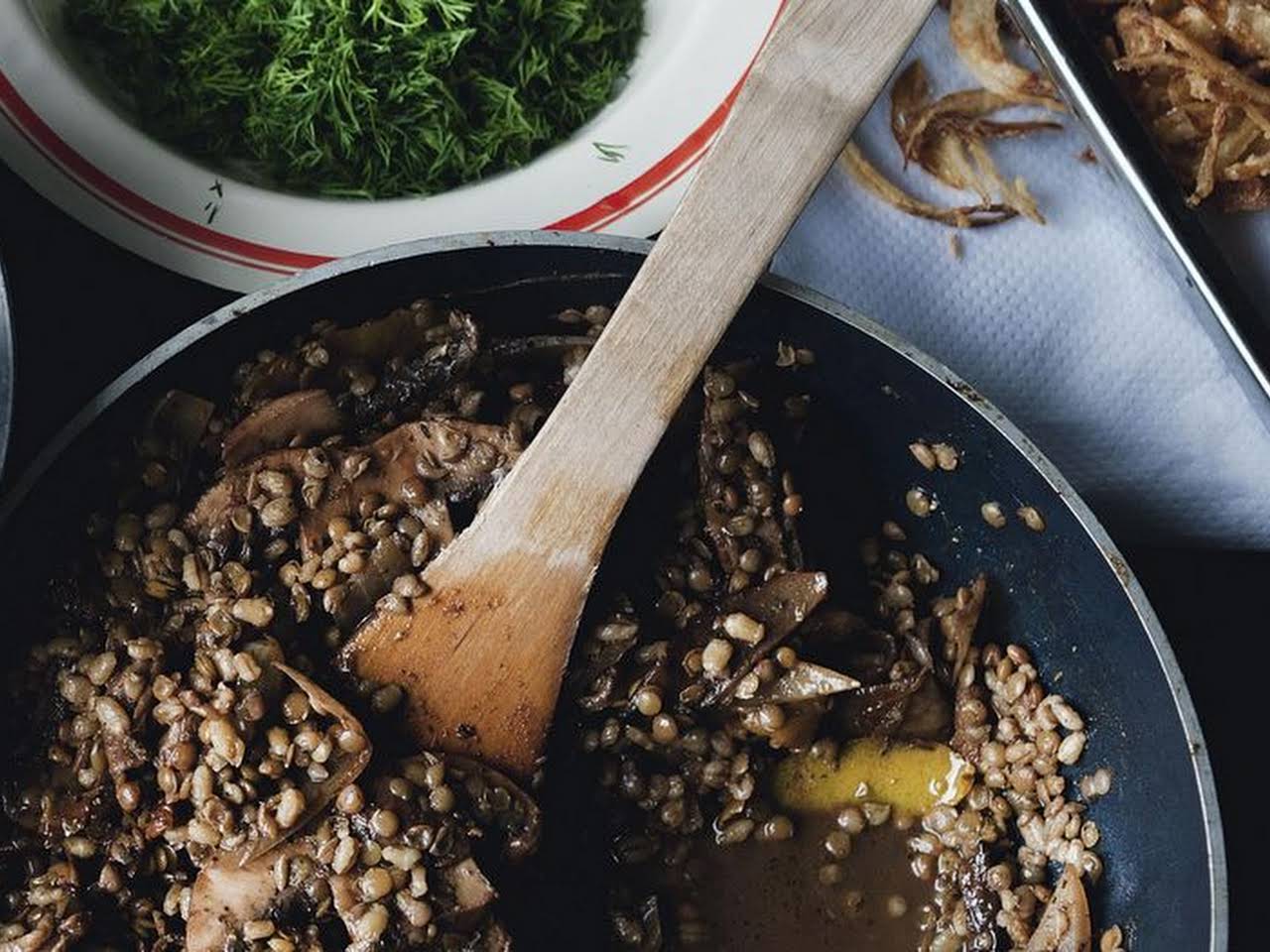 6 INGREDIENT Chicken Barley Soup {VIDEO} - The Recipe Rebel