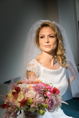 Fotografo di matrimoni Eugen Elisei (eugenelisei). Foto del 11 dicembre 2019