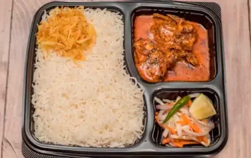 Chicken Kosha [2 Pieces] With Steamed Rice