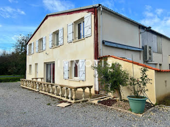 maison à Yves (17)