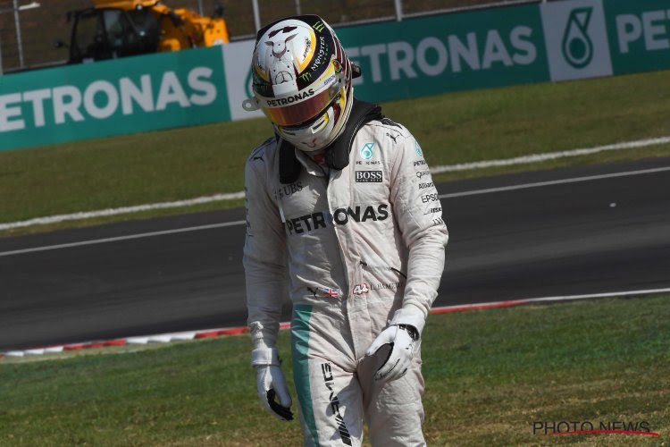 Hamilton en Rosberg doen haasje-over, Red Bull komt zich moeien