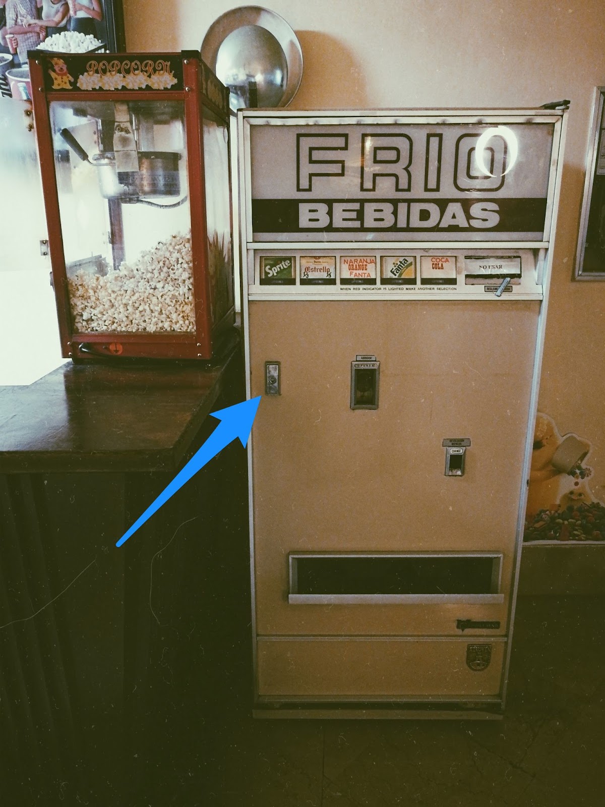 White Oak Security shares a photo of an older pop machine with a tubular lock, which is a common item with tubular locks - in this how to pick tubular locks blog. 