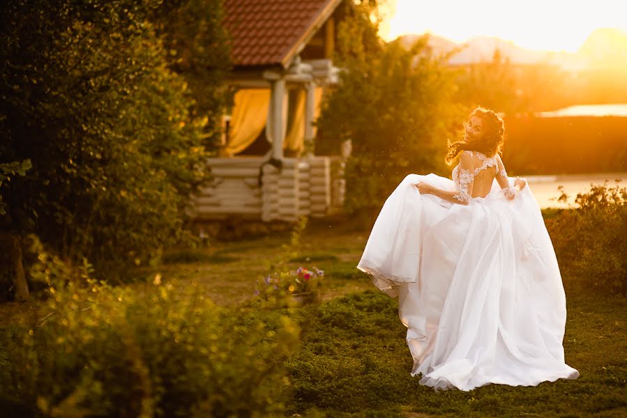 Fotograf ślubny Sergey Boshkarev (sergeybosh). Zdjęcie z 14 października 2015