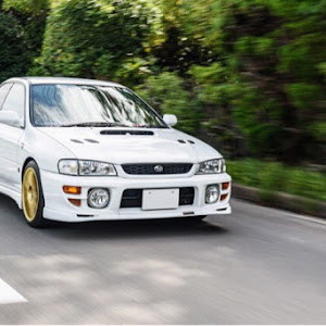 インプレッサ WRX GC8