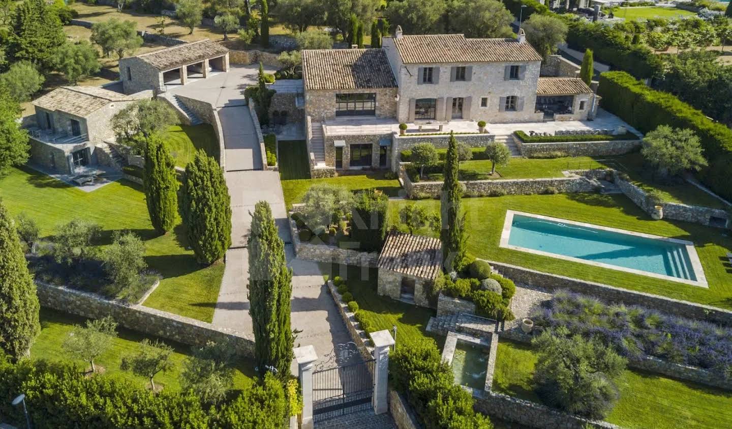 Villa with pool Mougins